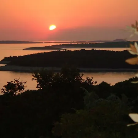 Macaklin Vendégház Mali Lošinj