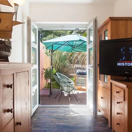 Macaklin Guest house