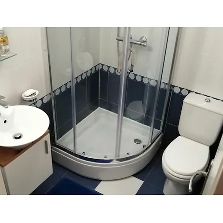 Macaklin Guest house